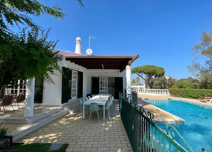 Poco By Check-in Portugal *