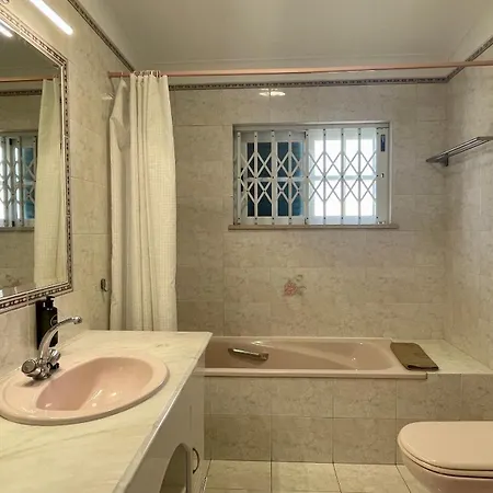 Poco By Check-in Portugal 别墅